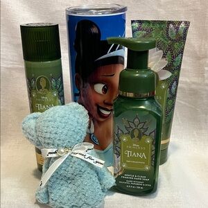 Disney Princess Tiana Bath and Relax Bundle Set